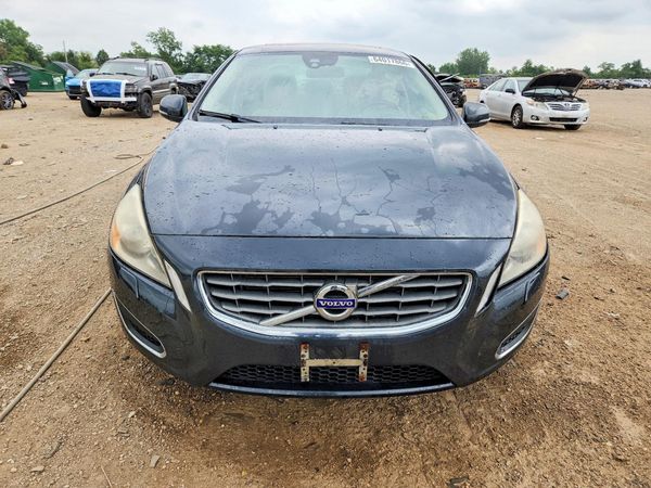 2012 VOLVO S60