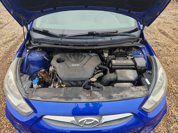 2014 HYUNDAI ACCENT 5DR GS / 4DR GLS