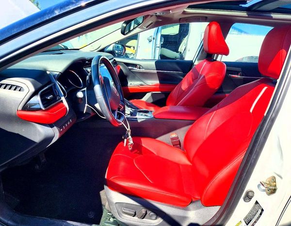 2020 TOYOTA CAMRY XSE