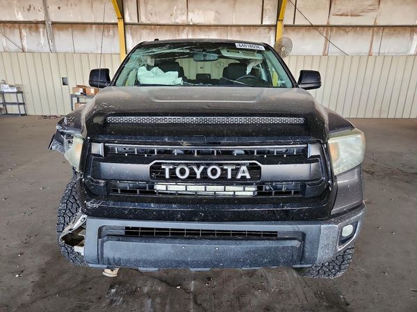 2015 TOYOTA TUNDRA SR5 Grade