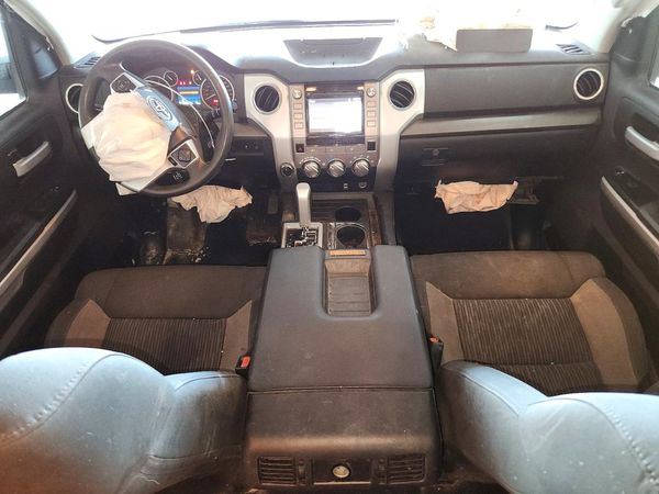 2015 TOYOTA TUNDRA SR5 Grade