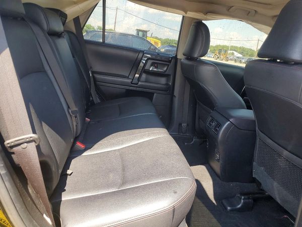 2019 TOYOTA 4RUNNER
