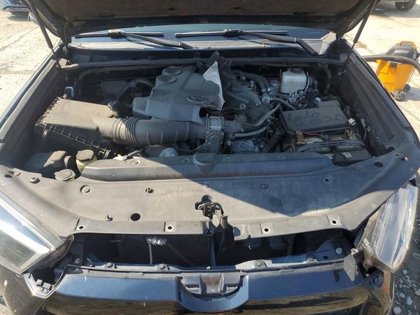 2019 TOYOTA 4RUNNER