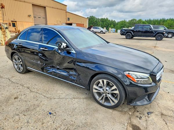 2019 MERCEDES-BENZ C