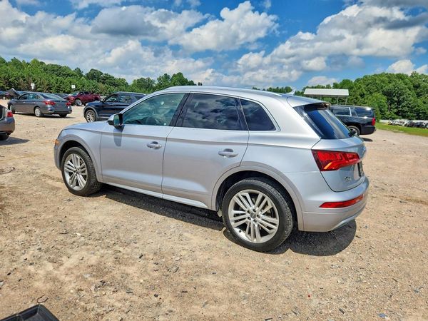 2018 AUDI Q5 quattro Premium Plus