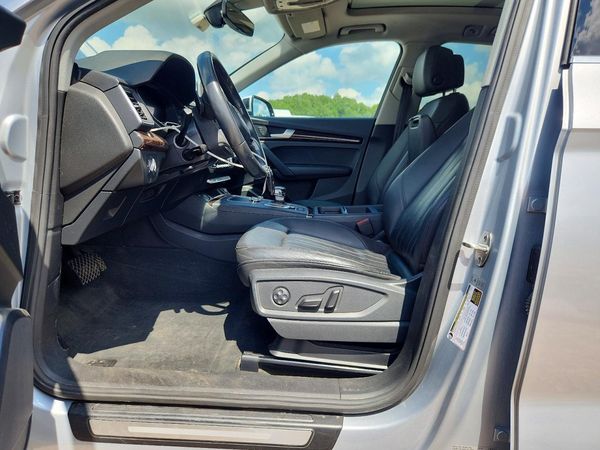 2018 AUDI Q5 quattro Premium Plus