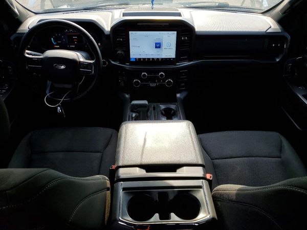 2024 FORD F150