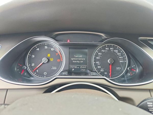 2014 AUDI A4 quattro Premium Plus