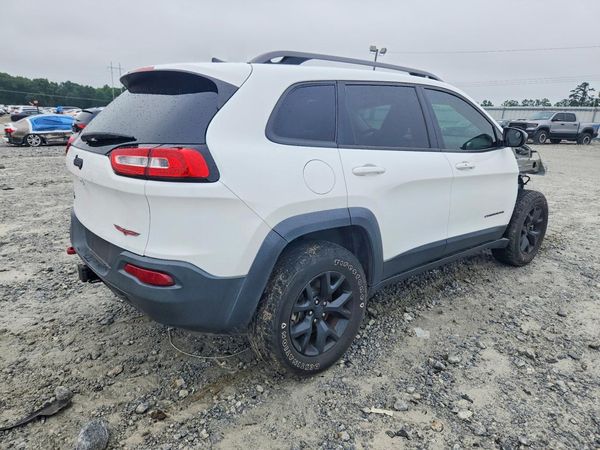 2017 JEEP CHEROKEE TRAILHAWK 4X4