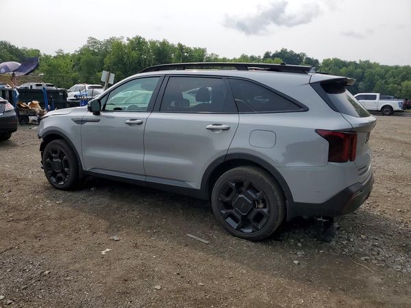 2025 KIA SORENTO