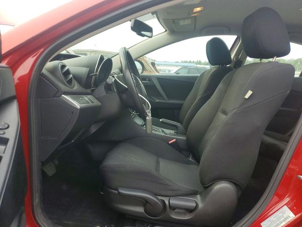 2013 MAZDA 3 Touring/GS