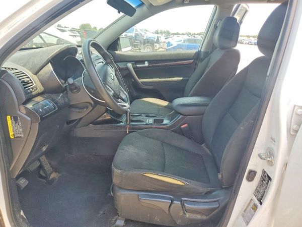 2014 KIA SORENTO