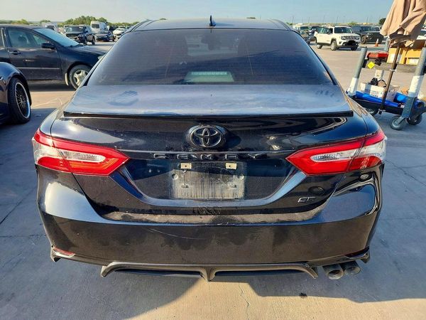 2019 TOYOTA CAMRY