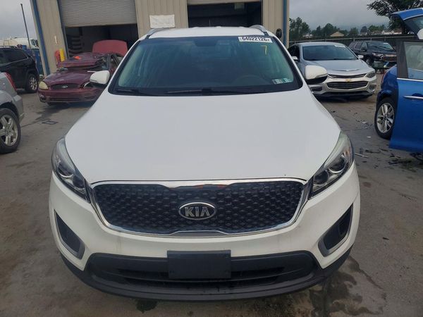 2017 KIA SORENTO L, LX