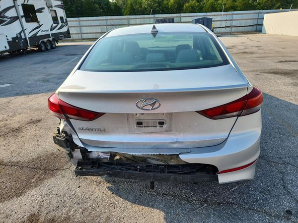 2018 HYUNDAI ELANTRA