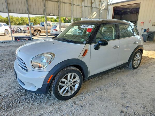 2014 MINI COOPER