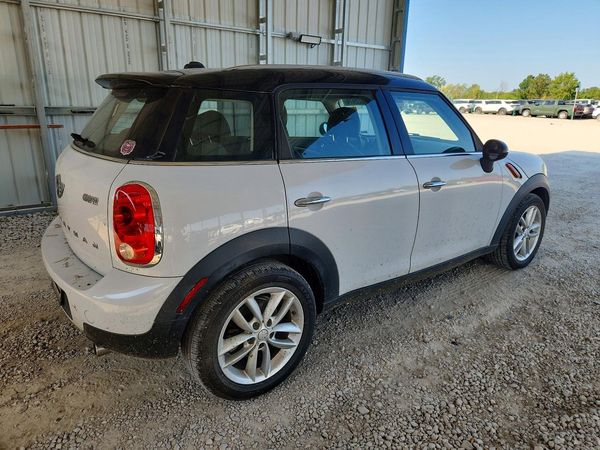 2014 MINI COOPER