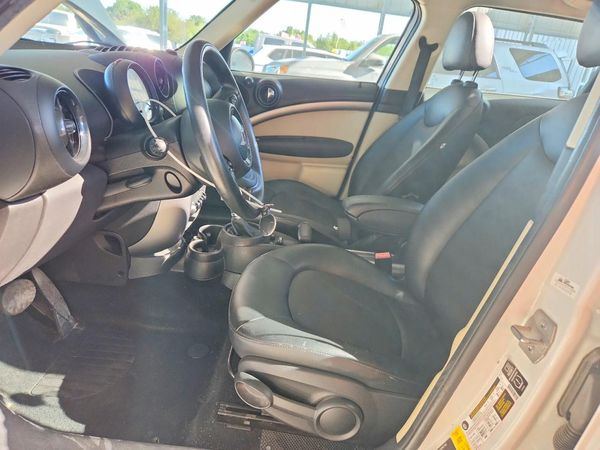 2014 MINI COOPER