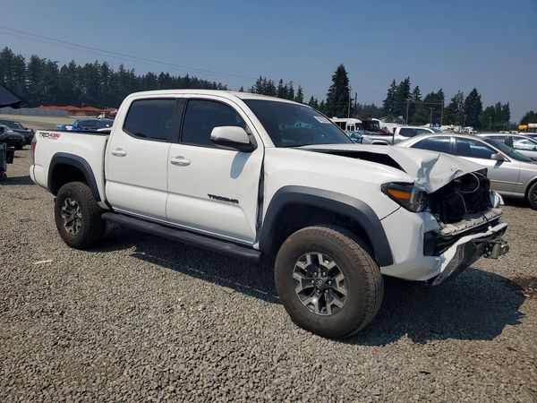 2020 TOYOTA TACOMA SR5