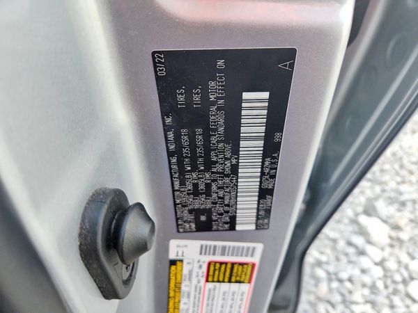2022 TOYOTA HIGHLANDER XLE