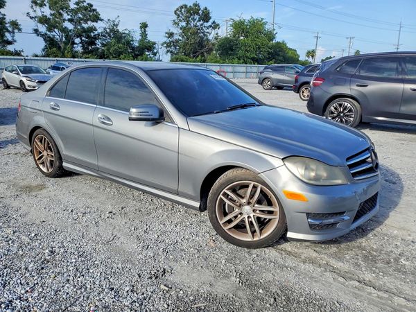 2014 MERCEDES-BENZ C C250