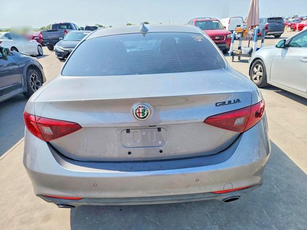 2020 ALFA ROMEO GIULIA