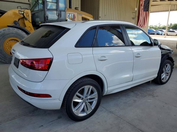 2018 AUDI Q3 Premium, Sport Premium