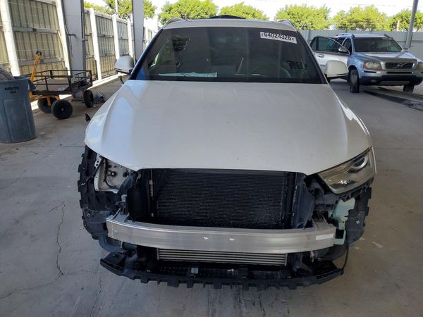 2018 AUDI Q3 Premium, Sport Premium