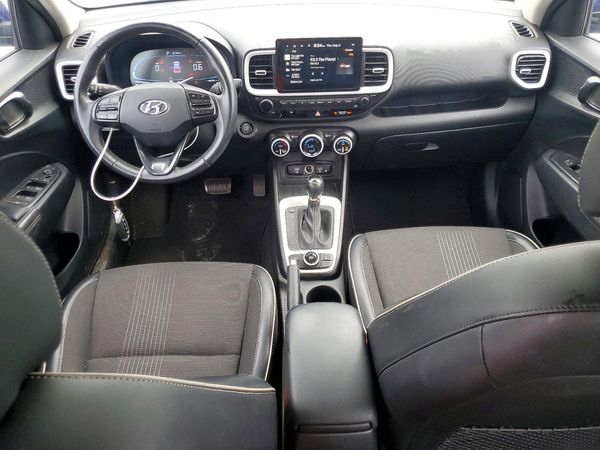 2023 HYUNDAI VENUE SEL, Limited