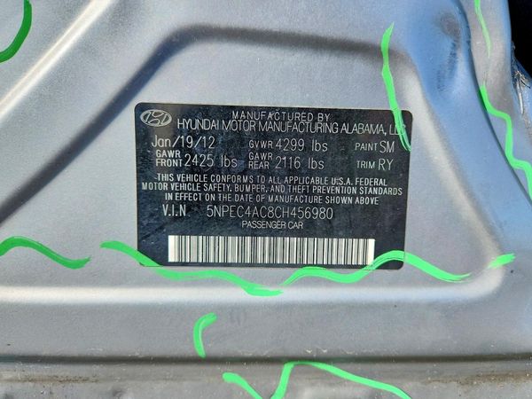 2012 HYUNDAI SONATA