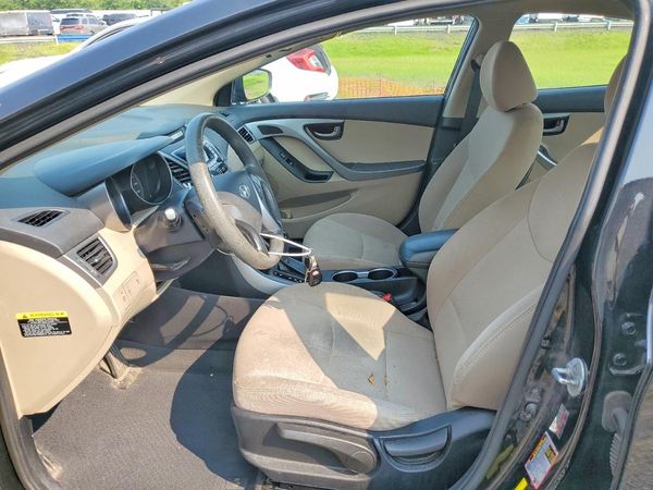 2016 HYUNDAI ELANTRA