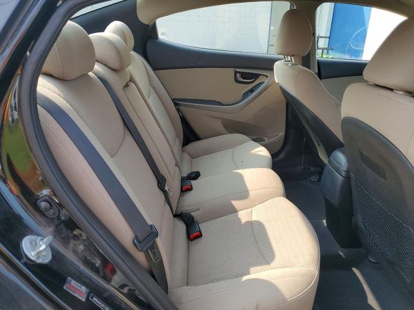 2016 HYUNDAI ELANTRA