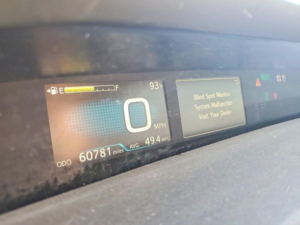 2019 TOYOTA PRIUS L/LE/XLE/LTD.