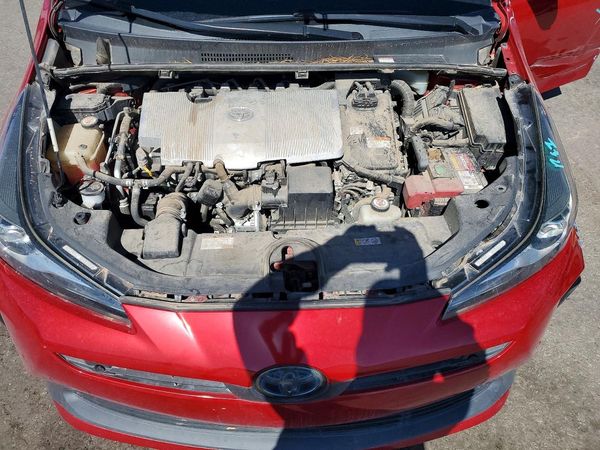 2019 TOYOTA PRIUS L/LE/XLE/LTD.