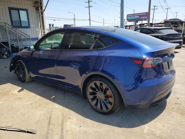2023 TESLA MODEL Y