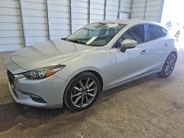 2018 MAZDA 3