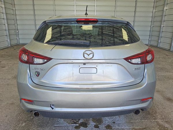 2018 MAZDA 3 Touring