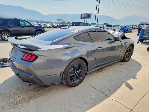 2026 FORD MUSTANG GT