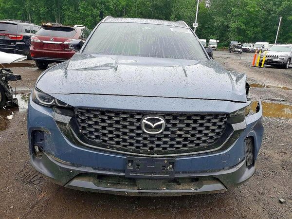 2025 MAZDA CX-50 Premium