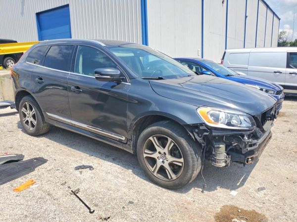 2015 VOLVO XC60 Premier (non R design)