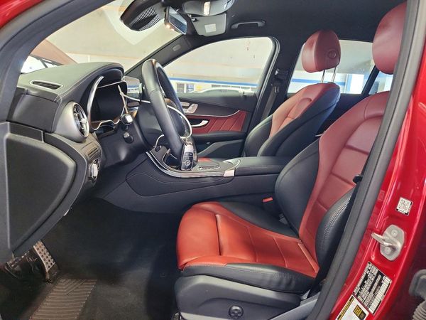 2020 MERCEDES-BENZ GLC GLC300-4M