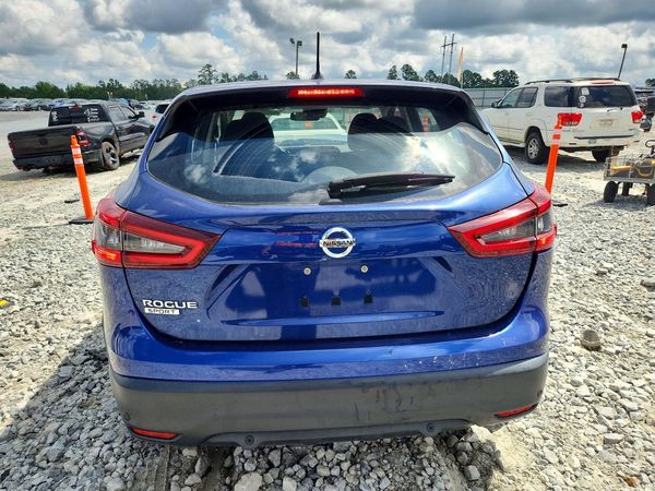 2021 NISSAN ROGUE SPORT SV