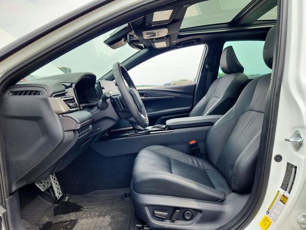 2025 TOYOTA CAMRY — DENT