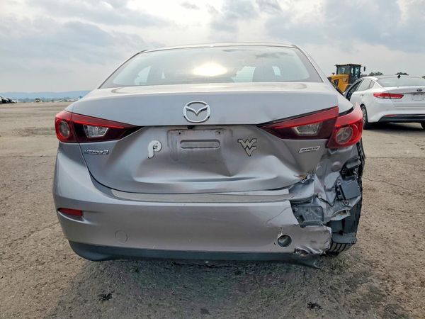 2016 MAZDA 3 Sport/GX