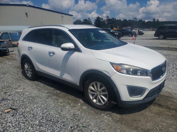 2017 KIA SORENTO L, LX