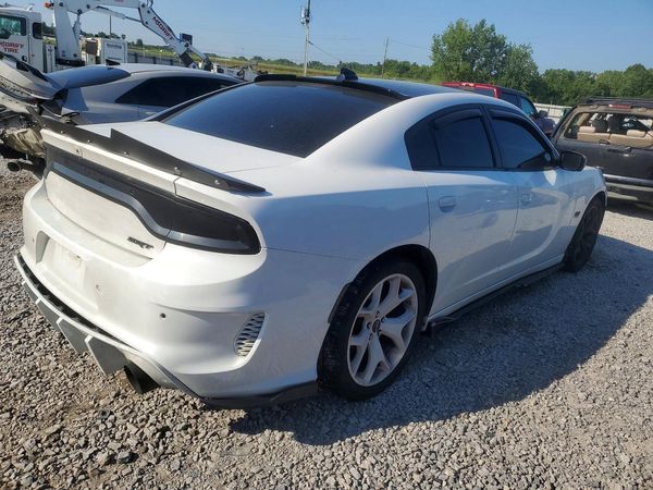 2015 DODGE CHARGER