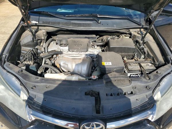 2017 TOYOTA CAMRY LE/SE/XLE/XSE — Engine bay