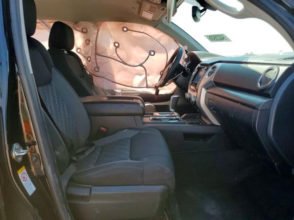 2020 TOYOTA TUNDRA