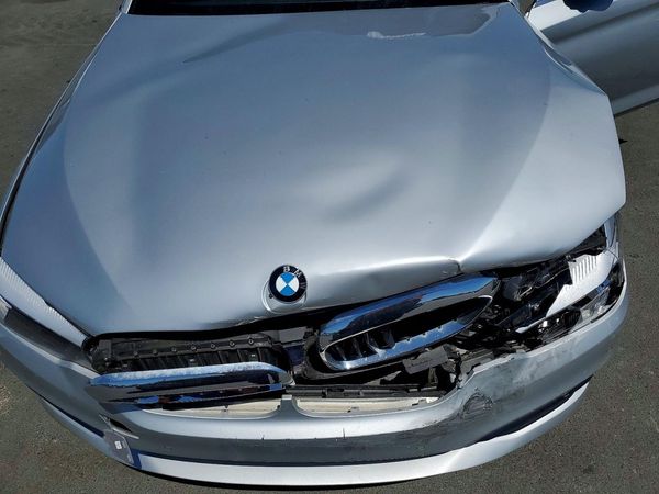 2020 BMW 530