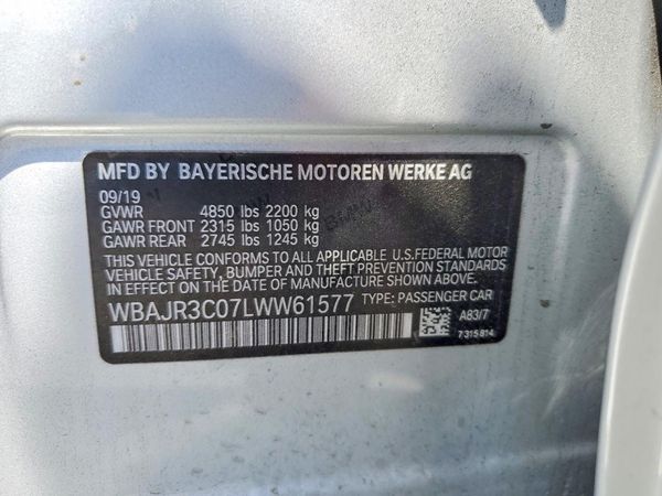 2020 BMW 530